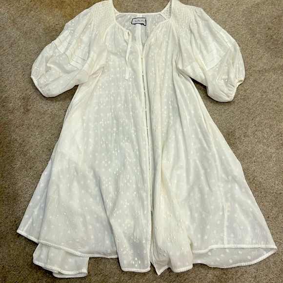 RARE FIND- INNIKA CHOO smock size 1. White, 100% linen. - Picture 6 of 15